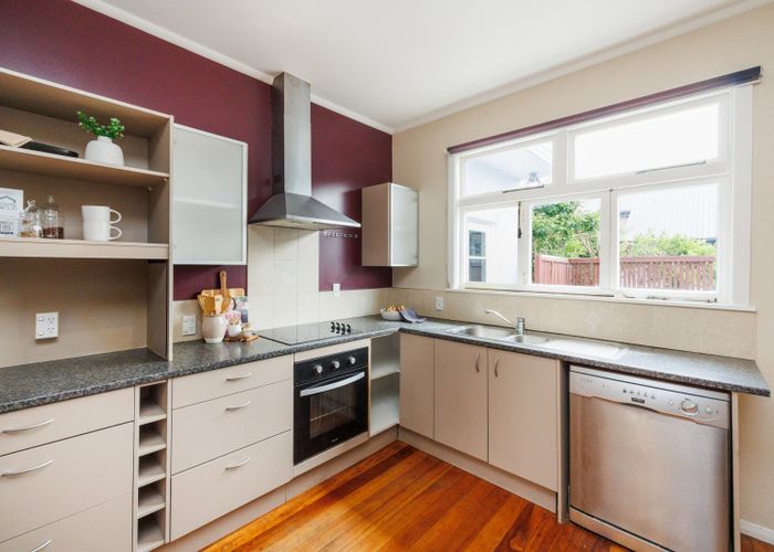  at 859 Main Street, Roslyn, Palmerston North, Manawatu / Whanganui