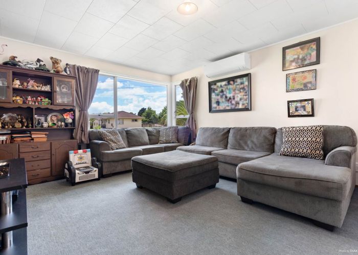  at 4 Aldo Place, Clover Park, Auckland