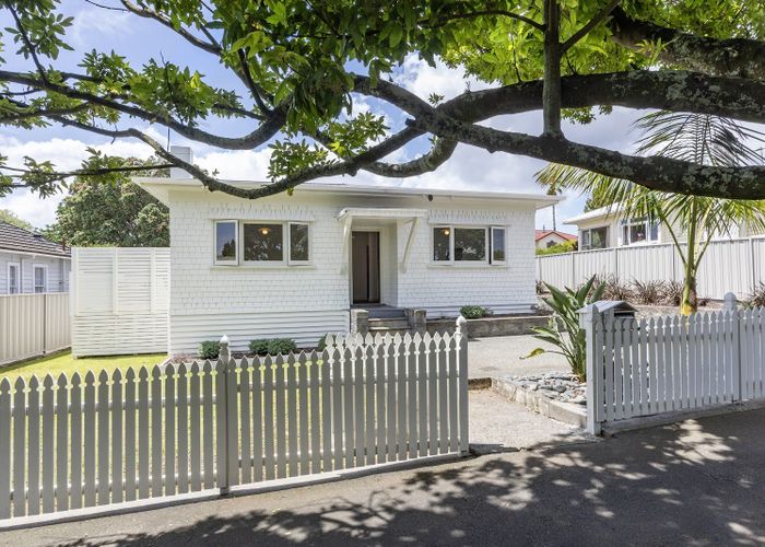  at 37 Woodward Road, Mount Albert, Auckland