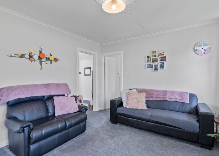  at 68 Wallace Street, Grasmere, Invercargill