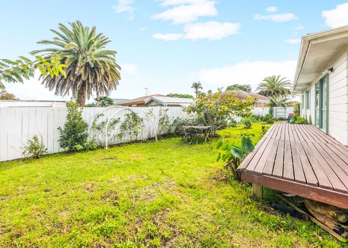  at 4A Viola Avenue, Mangere East, Auckland