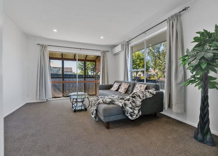  at 39a Chipping Lane, Redwood, Christchurch City, Canterbury