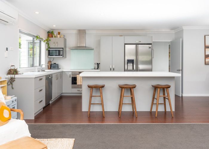  at 15 Belize Grove, Grenada Village, Wellington