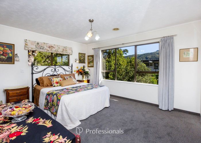  at 12 Dunns Street, Silverstream, Upper Hutt, Wellington