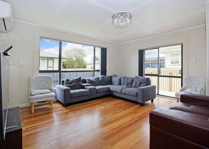  at 12 Everitt Road, Otara, Auckland