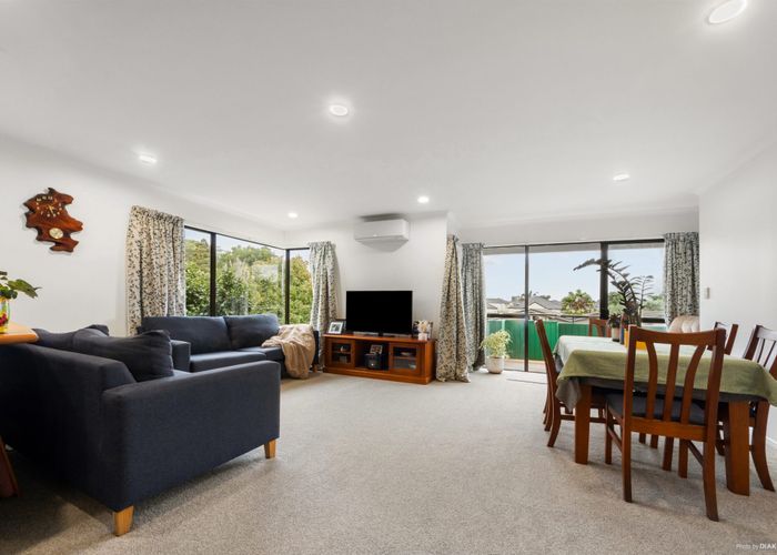  at 15/17 Matata Street, Blockhouse Bay, Auckland City, Auckland