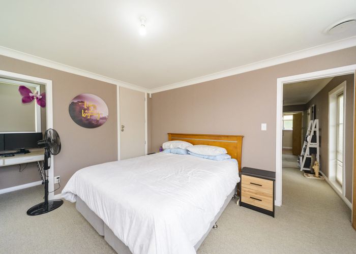  at 10 Richmond Avenue, Takaro, Palmerston North