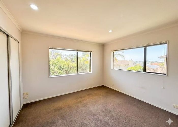  at 141 Stancombe Road, Flat Bush, Manukau City, Auckland