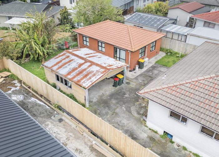  at 32 Sharland Avenue, Manurewa, Manukau City, Auckland