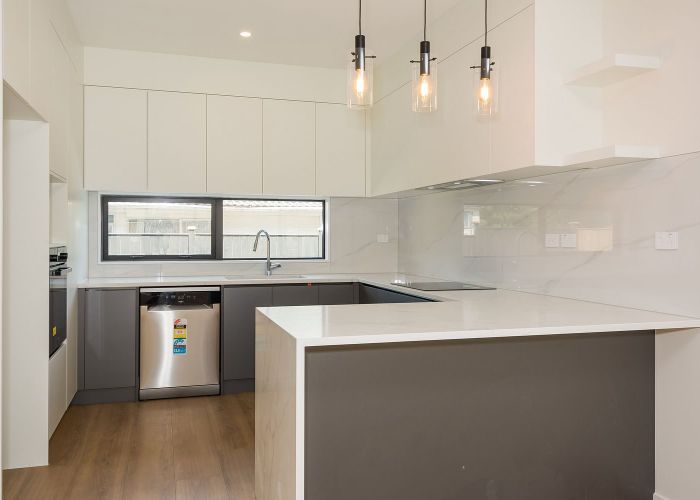  at 71C Salamanca Road, Sunnynook, North Shore City, Auckland