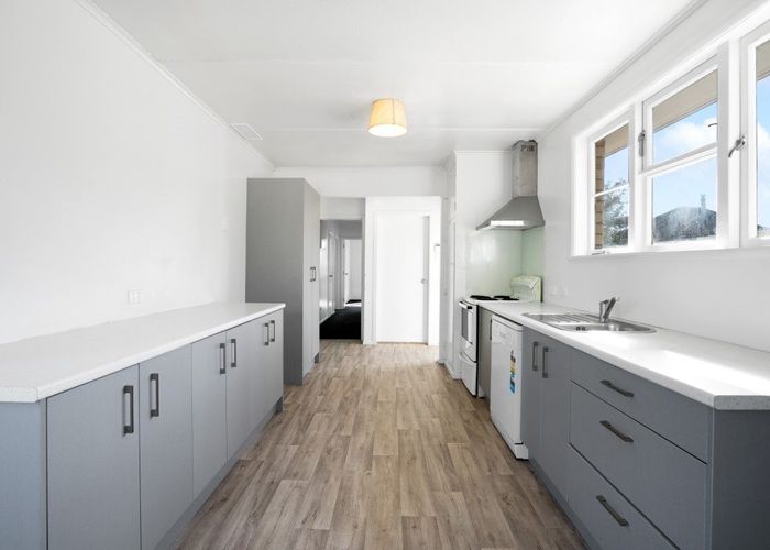  at 2 Kenney Crescent, Fairfield, Hamilton, Waikato