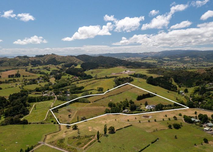  at 75 Sutton Road, Manurewa