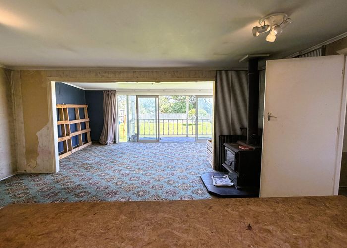  at 124 Blake Street, Blaketown, Grey, West Coast