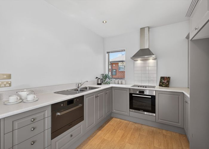  at 10 Streamside Court, Woolston, Christchurch City, Canterbury