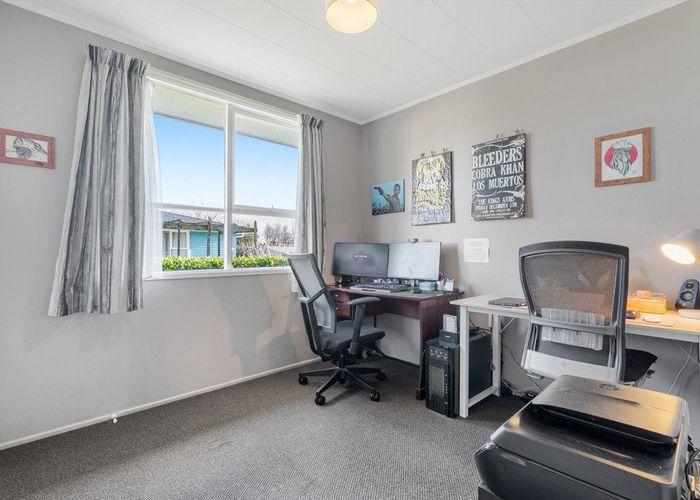  at 34 Cramond Drive, Mangere East, Auckland