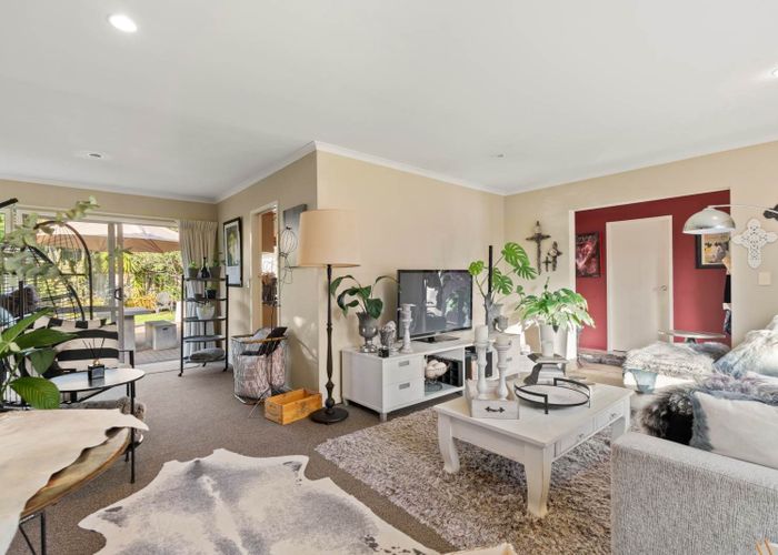  at 7 Clemow's Lane, Albany, Auckland