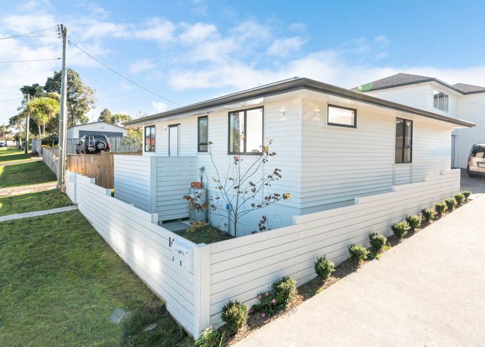  at 14 Coniston Avenue, Te Atatu South, Auckland
