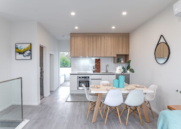  at 40E Innismara Avenue, Wattle Downs, Manukau City, Auckland