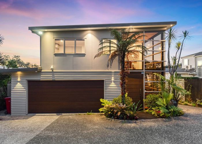  at 90 The Terrace, Herald Island, Waitakere City, Auckland