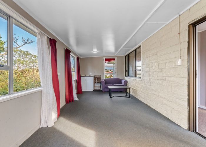  at 7 Kelvin Place, Westown, New Plymouth, Taranaki