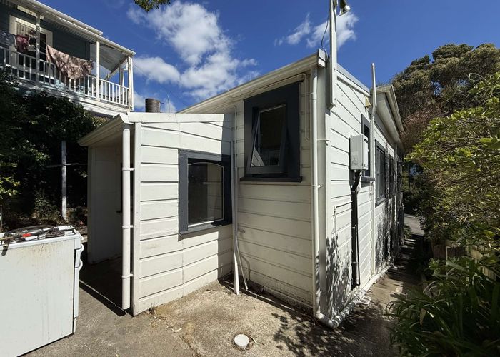  at 61 Rolleston street, Mount Cook, Wellington, Wellington