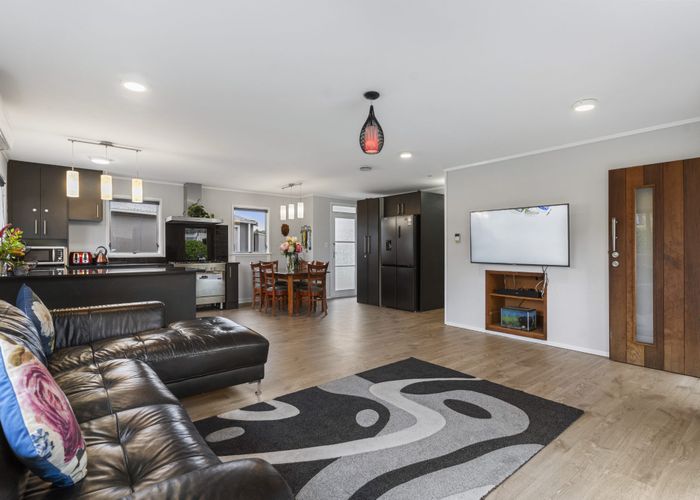  at 140 Colwill Road, Massey, Auckland