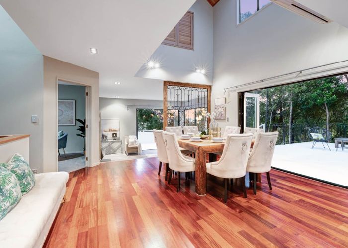  at 100 Hadfield Street, Beach Haven, North Shore City, Auckland