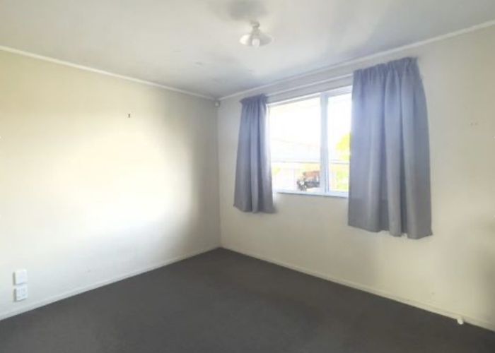  at 41A Casurina Road, Half Moon Bay, Manukau City, Auckland