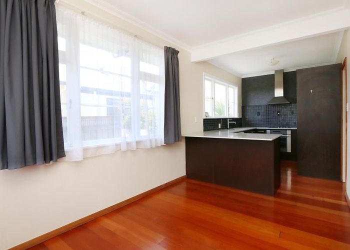  at 166 College Street, West End, Palmerston North, Manawatu / Whanganui