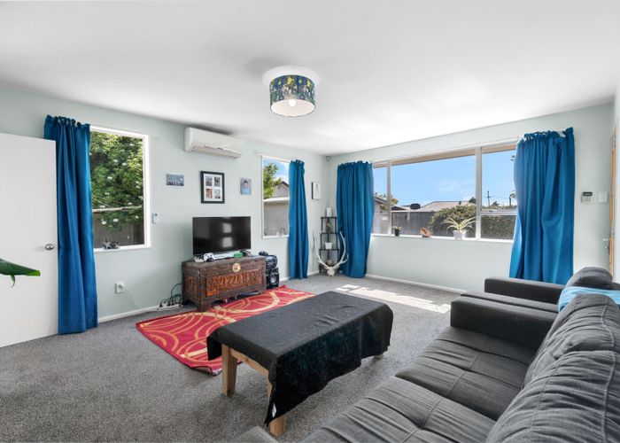  at 3/90 Springs Road, Hornby, Christchurch