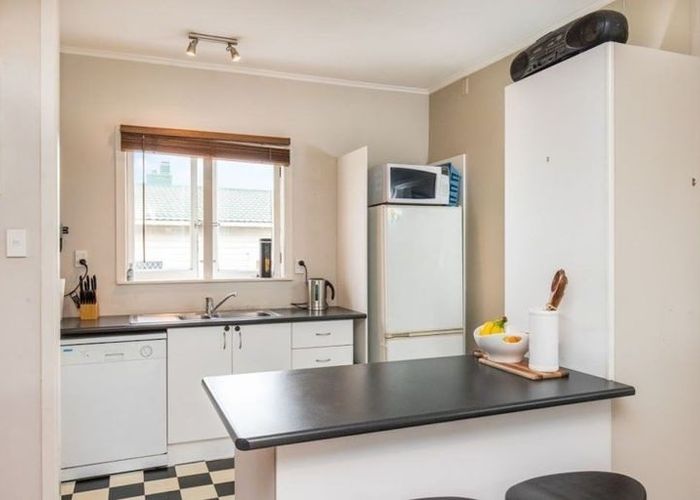  at 16 Panorama Rd, Mount Wellington, Auckland City, Auckland