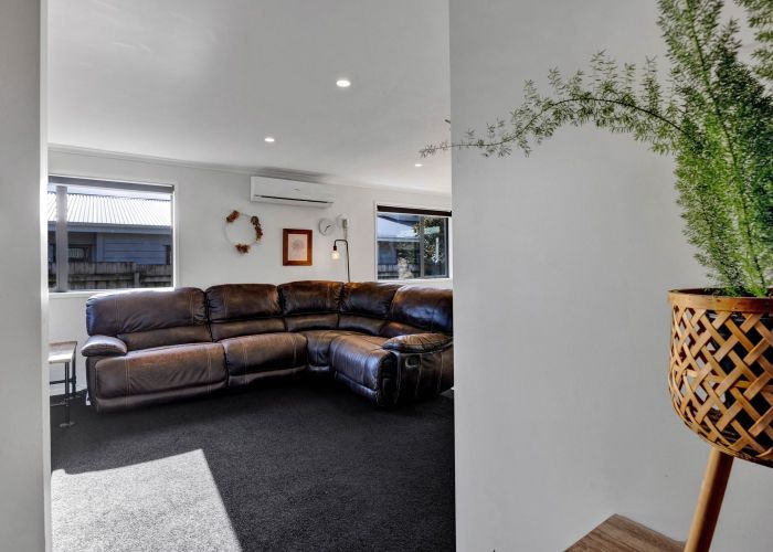  at 513 Richmond Road, Lepperton