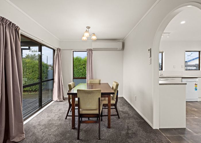  at 905 Collinge Road, Mayfair, Hastings