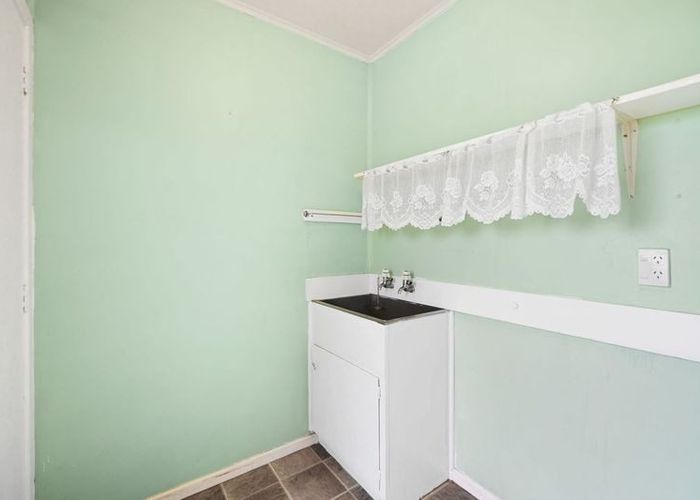  at 12B Leong Avenue, Dinsdale, Hamilton, Waikato