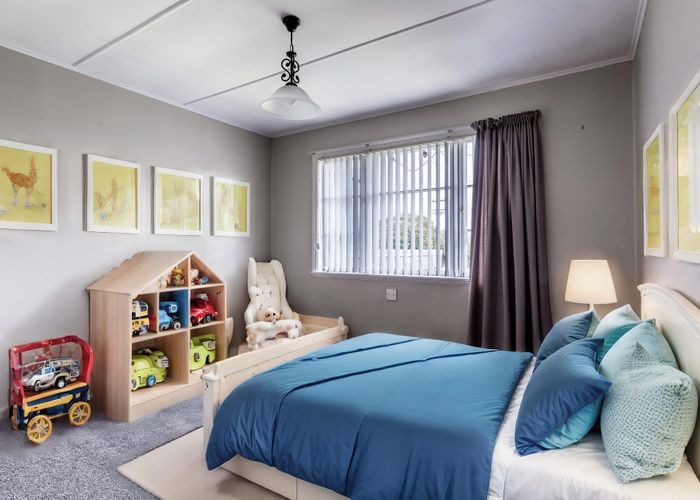  at 110 Astley Avenue, New Lynn, Auckland