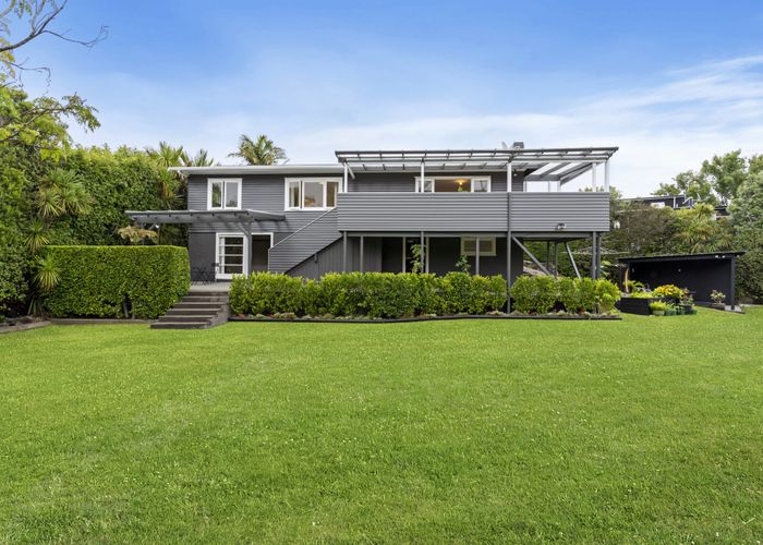  at 21 Spencer Terrace, Hauraki, Auckland