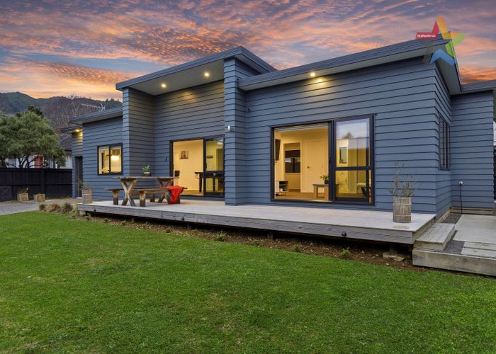  at 428A Stokes Valley Road, Stokes Valley, Lower Hutt