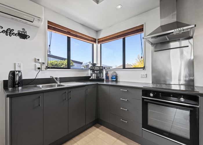  at 3/64 Neill Street, Hornby, Christchurch City, Canterbury