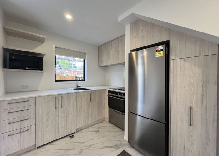  at 9/216 Rosebank Road, Avondale, Auckland