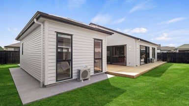  at 5 Hannah Lane, Wainui, Wainui