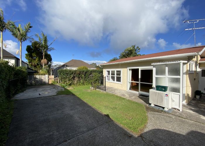  at 1B Korokino Road, Greenlane, Auckland City, Auckland
