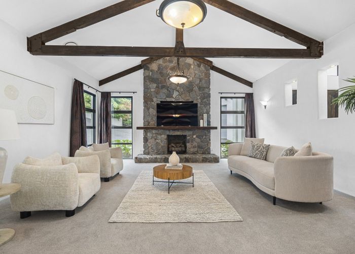  at 186E Heta Road, Highlands Park, New Plymouth, Taranaki