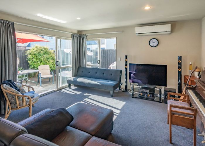  at 8A Somerset Crescent, Spreydon, Christchurch City, Canterbury