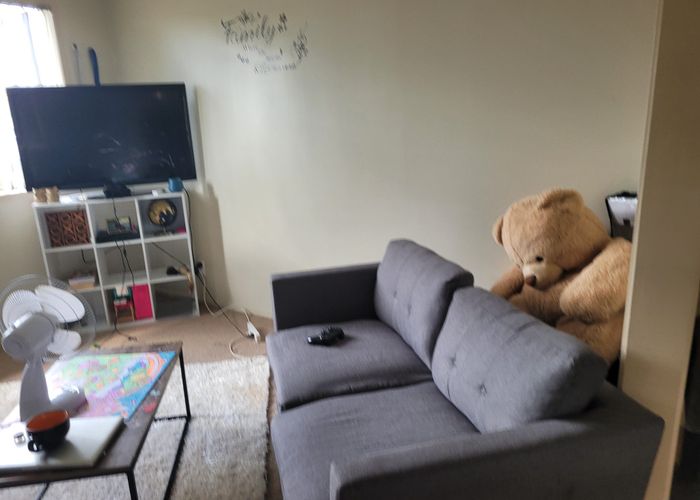  at 40 Paterson Avenue West, Pukekohe