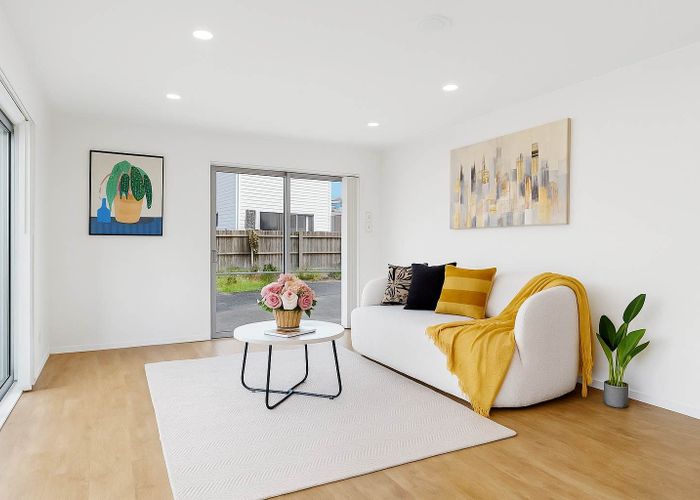  at 1 /75A Bruce Road, Glenfield, North Shore City, Auckland
