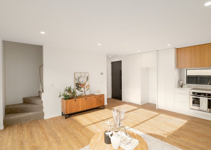  at 2/33 England Street, Phillipstown, Christchurch City, Canterbury