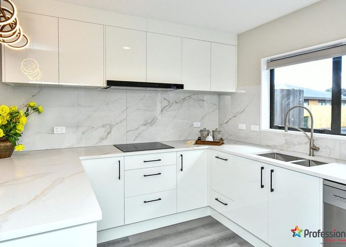  at 15 Alderson Lane, Favona, Manukau City, Auckland