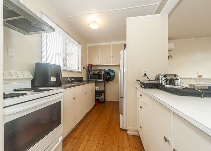  at 7/55 Apu Crescent, Lyall Bay, Wellington