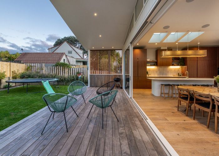  at 5 Seaton Road, Murrays Bay, North Shore City, Auckland