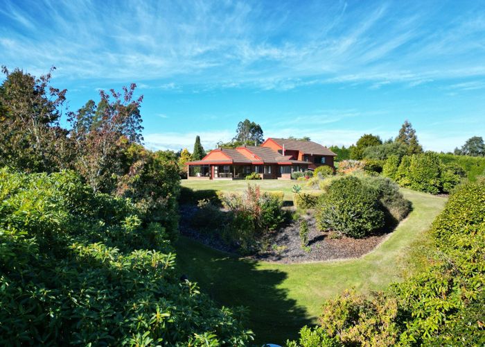  at 8 Mark Wynd, Taupo